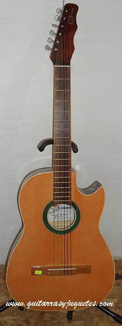 Guitarra Rockera modelo ETE imagen 1